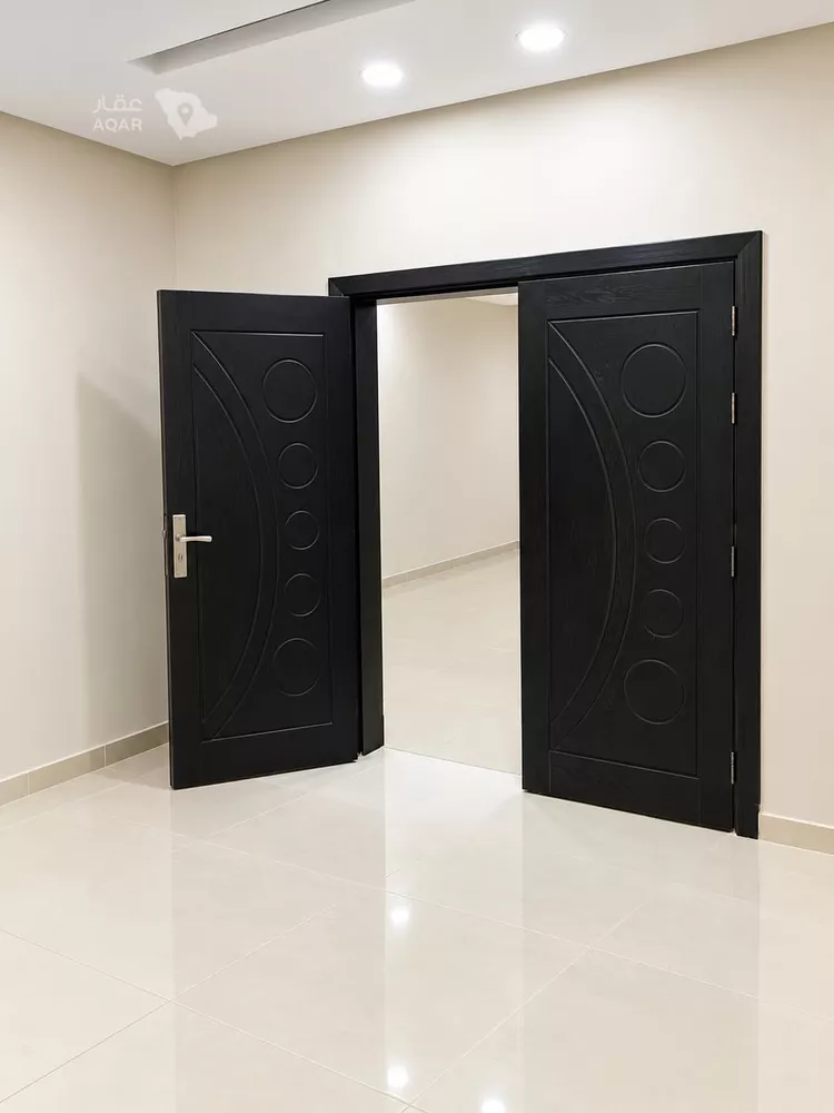 Apartment for Sale in Dammam An Nur 8