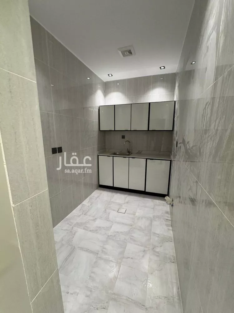 شقة للإيجار في شارع ابي جعفر المنصور, حي غرناطة, مدينة الرياض, منطقة الرياض صورة 2