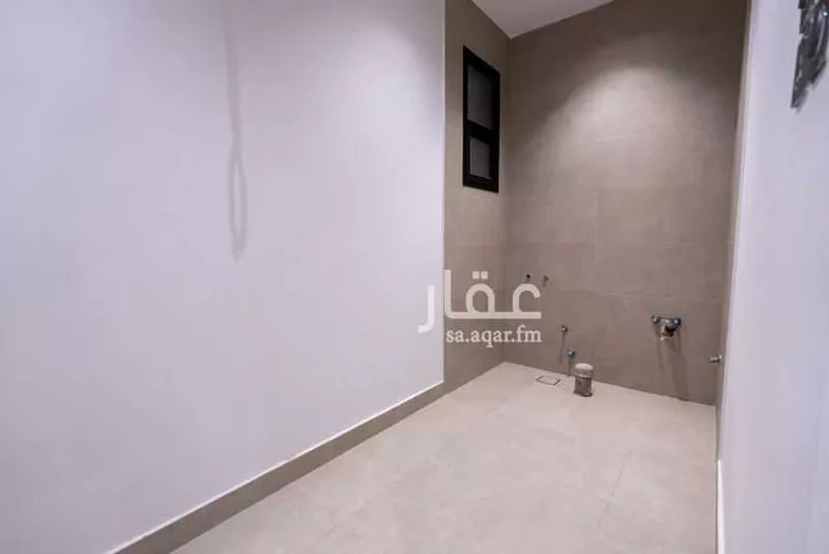 شقة للبيع في شارع الامير سلطان بن عبدالعزيز, حي المعذر الشمالي, مدينة الرياض, منطقة الرياض 18