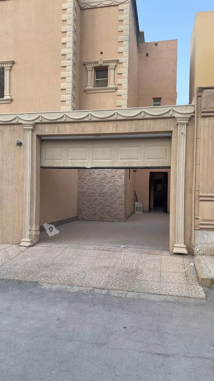 فيلا للبيع في شارع عارمة, حي العقيق, مدينة الرياض, منطقة الرياض صورة 2