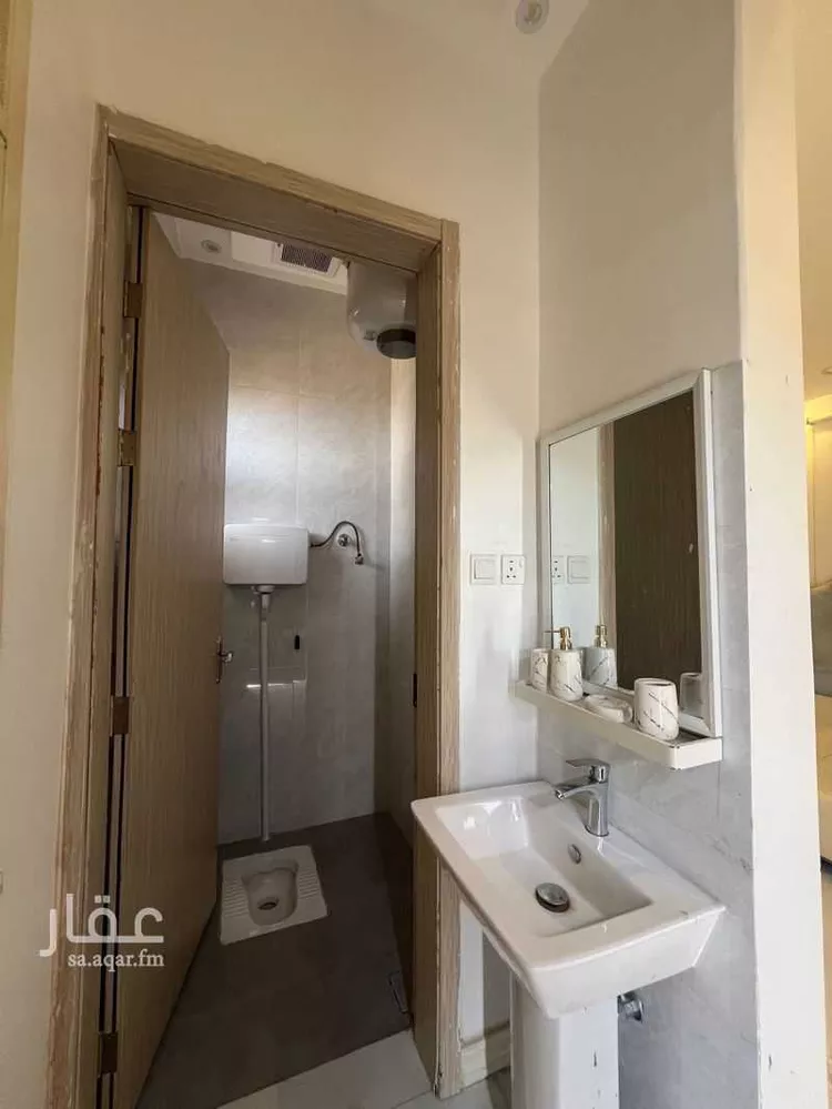 غرفة للإيجار في شارع علي القرشي ، حي العارض ، الرياض ، منطقة الرياض صورة 2
