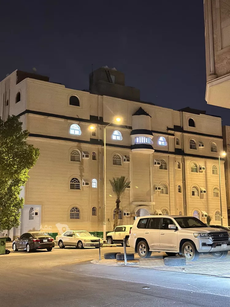 عمارة للبيع في شارع محمد الكارزيني ، حي بطحاء قريش ، مكة ، منطقة مكة المكرمة 2