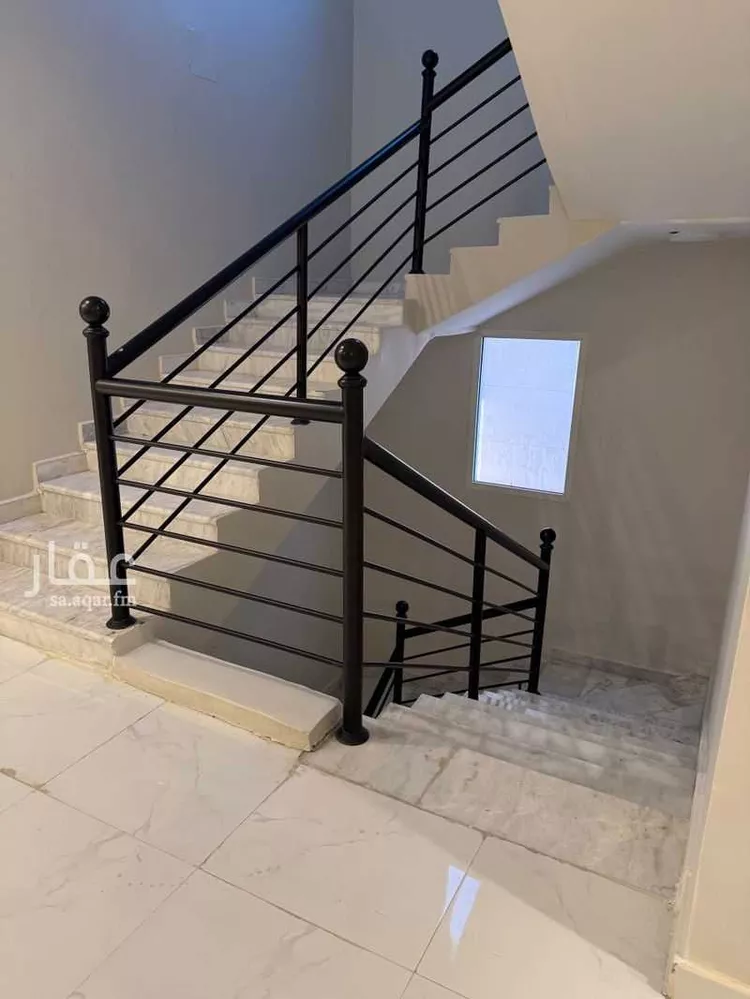 فيلا للإيجار في شارع الاسره, حي العقيق, مدينة الخبر, المنطقة الشرقية صورة 3