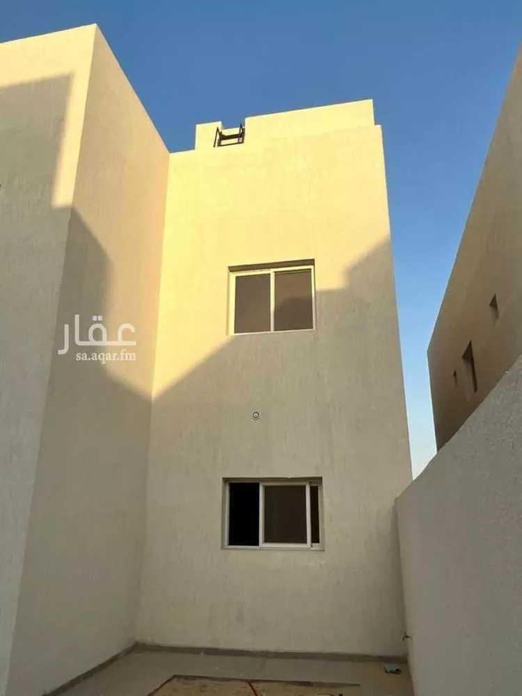 فيلا للإيجار في شارع ثادق, حي اللؤلؤ, مدينة الخبر, المنطقة الشرقية