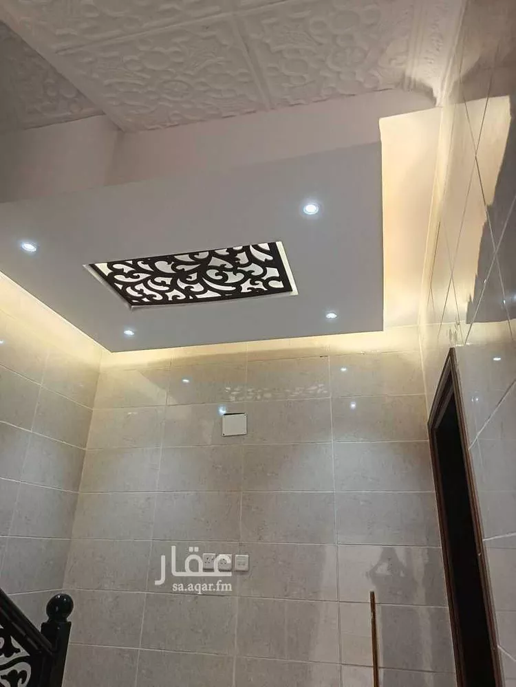 شقة للإيجار في شارع يوسف بن احمد الايوبي ، حي الدفاع ، المدينة المنورة ، منطقة المدينة المنورة صورة 2