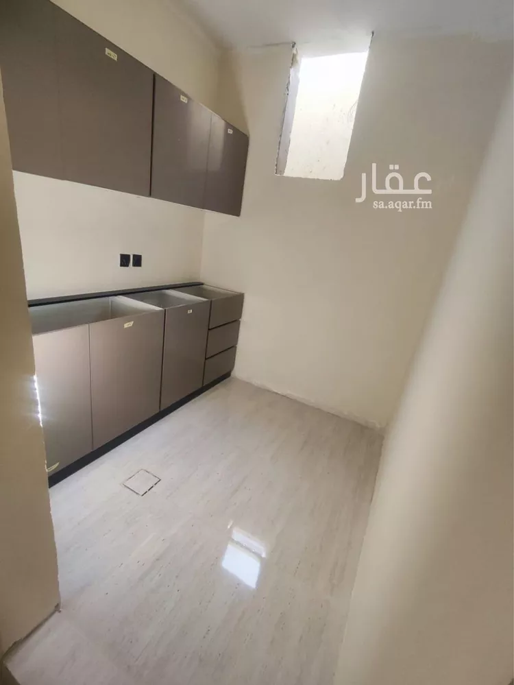 شقة للإيجار في شارع  عبدالله ابن سعود ابن عبدالعزيز, حي إشبيلية, مدينة الرياض, منطقة الرياض صورة 3
