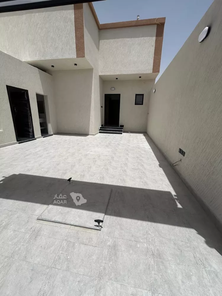 Floor for Sale in Medina As Sakb صورة 2