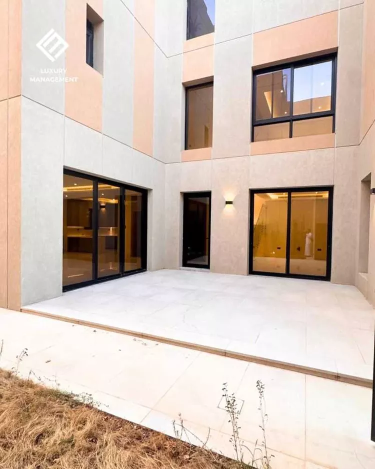 فيلا للبيع في شارع رقم 1006, حي سدرة, مدينة الرياض, منطقة الرياض 19