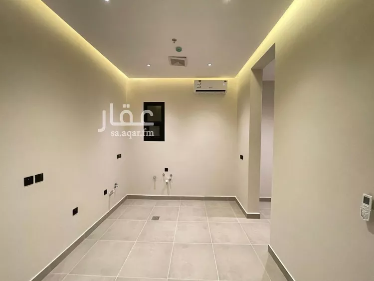 شقة للإيجار في شارع وادي هجر, حي الملقا, مدينة الرياض, منطقة الرياض صورة 3