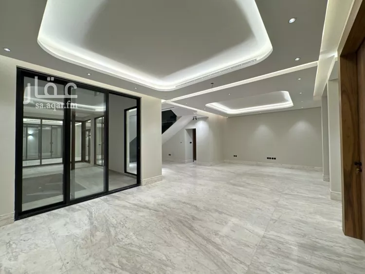 فيلا للبيع في شارع رقم 372, حي الملقا, مدينة الرياض, منطقة الرياض صورة 3
