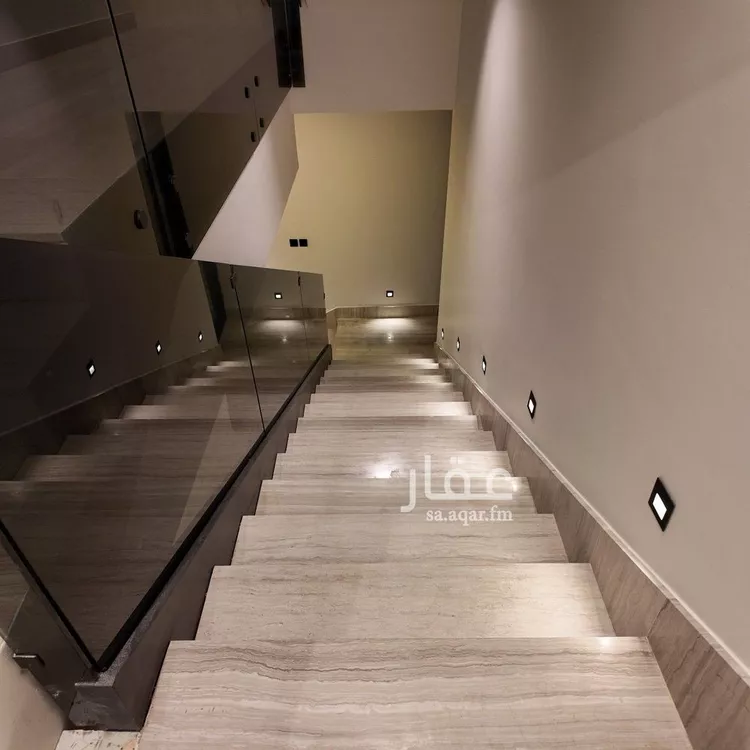 فيلا للبيع في شارع معتوق بن أبي البقاء, حي العارض, مدينة الرياض, منطقة الرياض صورة 5