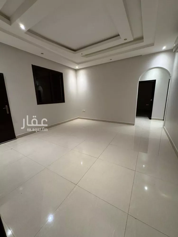 فيلا للبيع في شارع رقم 69, حي الياسمين, مدينة الرياض, منطقة الرياض صورة 2