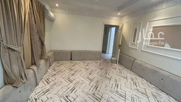 فيلا للبيع في شارع محمد بن المنذر, حي إشبيلية, مدينة الرياض, منطقة الرياض صورة 5