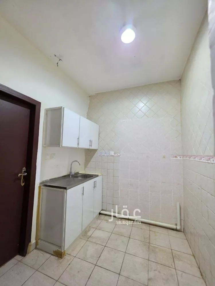 شقة للإيجار في شارع  عبدالله ابن سعود ابن عبدالعزيز, حي إشبيلية, مدينة الرياض, منطقة الرياض صورة 2