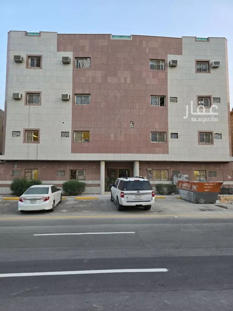 شقة للإيجار في شارع خالد بن الوليد الفرعي, حي غرناطة, مدينة الرياض, منطقة الرياض