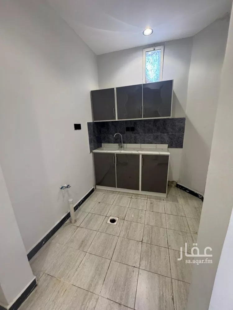 شقة للإيجار في شارع وادي الزرقاء, حي الوادي, مدينة الرياض, منطقة الرياض