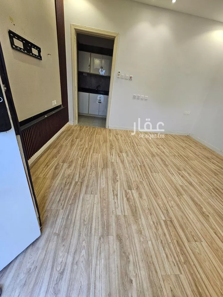 شقة للإيجار في شارع عثمان بن عفان الفرعي, حي الفلاح, مدينة الرياض, منطقة الرياض صورة 3