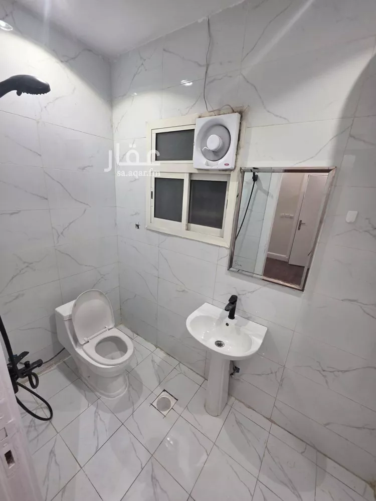 شقة للإيجار في شارع عثمان بن عفان الفرعي, حي الفلاح, مدينة الرياض, منطقة الرياض صورة 2