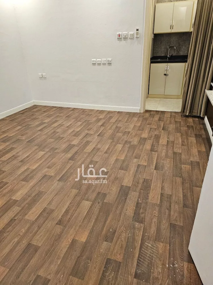 شقة للإيجار في شارع عثمان بن عفان الفرعي, حي الفلاح, مدينة الرياض, منطقة الرياض صورة 2