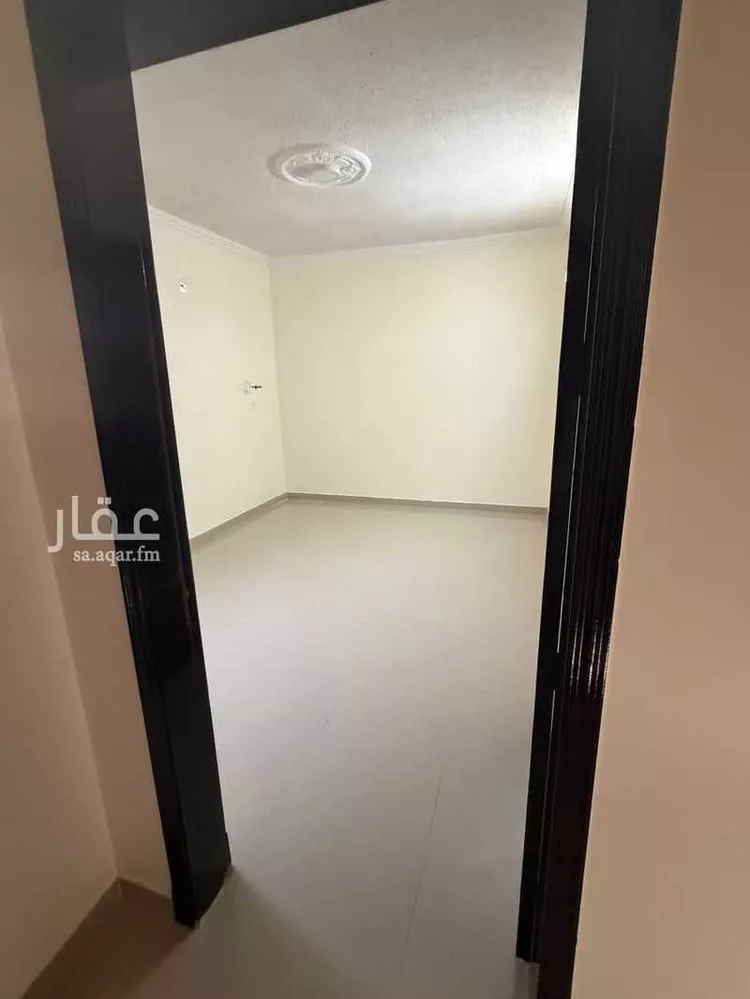 شقة للإيجار في شارع عبدالكريم بن يوسف الأنصاري ، حي عريض ، الرياض ، منطقة الرياض صورة 3