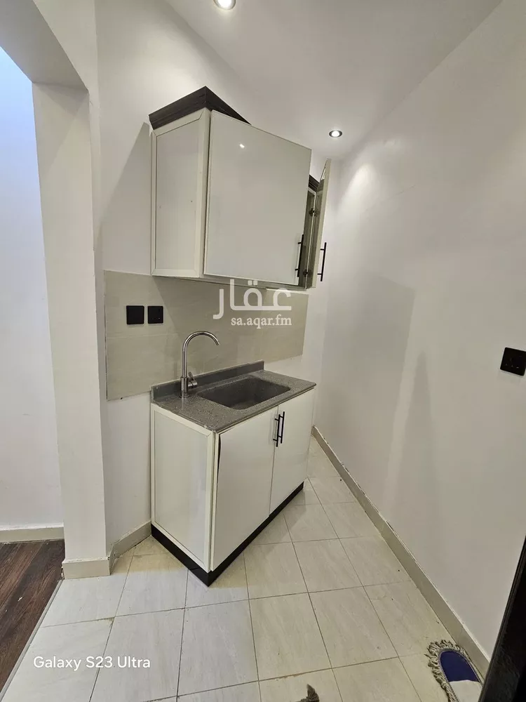 شقة للإيجار في شارع قناة السويس, حي العقيق, مدينة الرياض, منطقة الرياض صورة 5