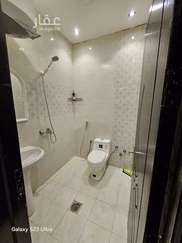 شقة للإيجار في شارع قناة السويس, حي العقيق, مدينة الرياض, منطقة الرياض