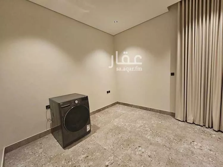 فيلا للبيع في شارع إبراهيم العوفي, حي طويق, مدينة الرياض, منطقة الرياض صورة 2
