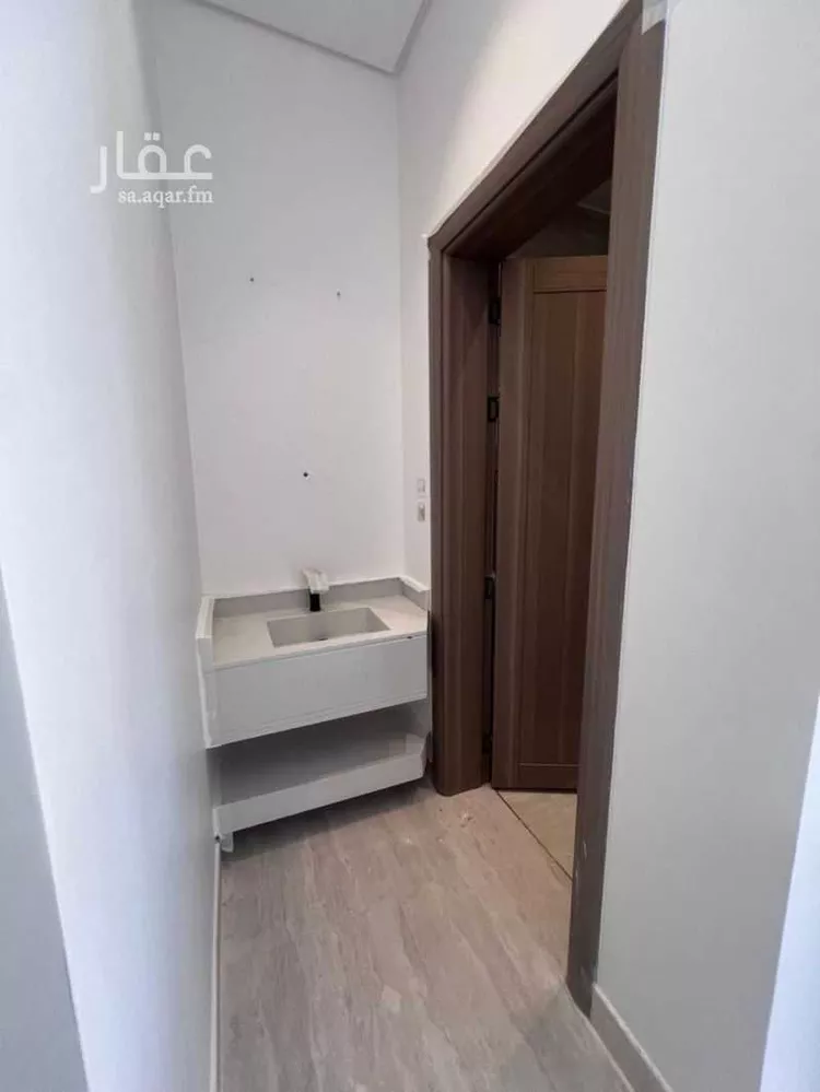 دور للبيع في شارع  محمد ابن مهيزع, حي الزهرة, مدينة الرياض, منطقة الرياض صورة 3