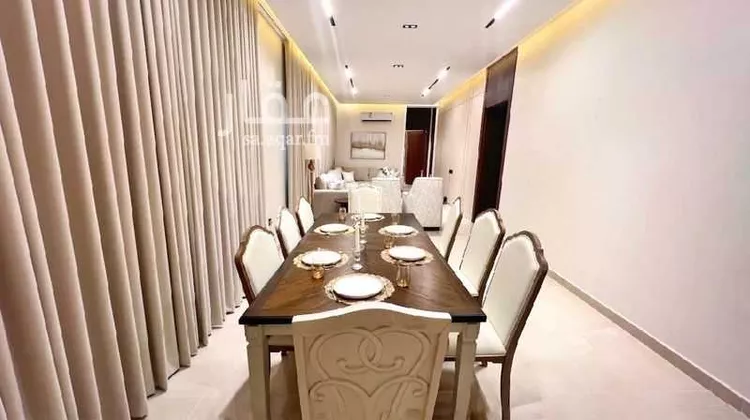 دور للبيع في شارع علي بن هبيرة, حي عكاظ, مدينة الرياض, منطقة الرياض