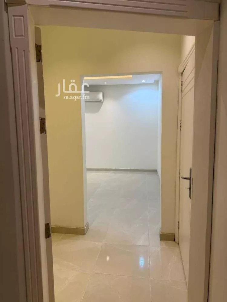 شقة للإيجار في شارع صدر الدين الشافعي, حي القيروان, مدينة الرياض, منطقة الرياض صورة 3