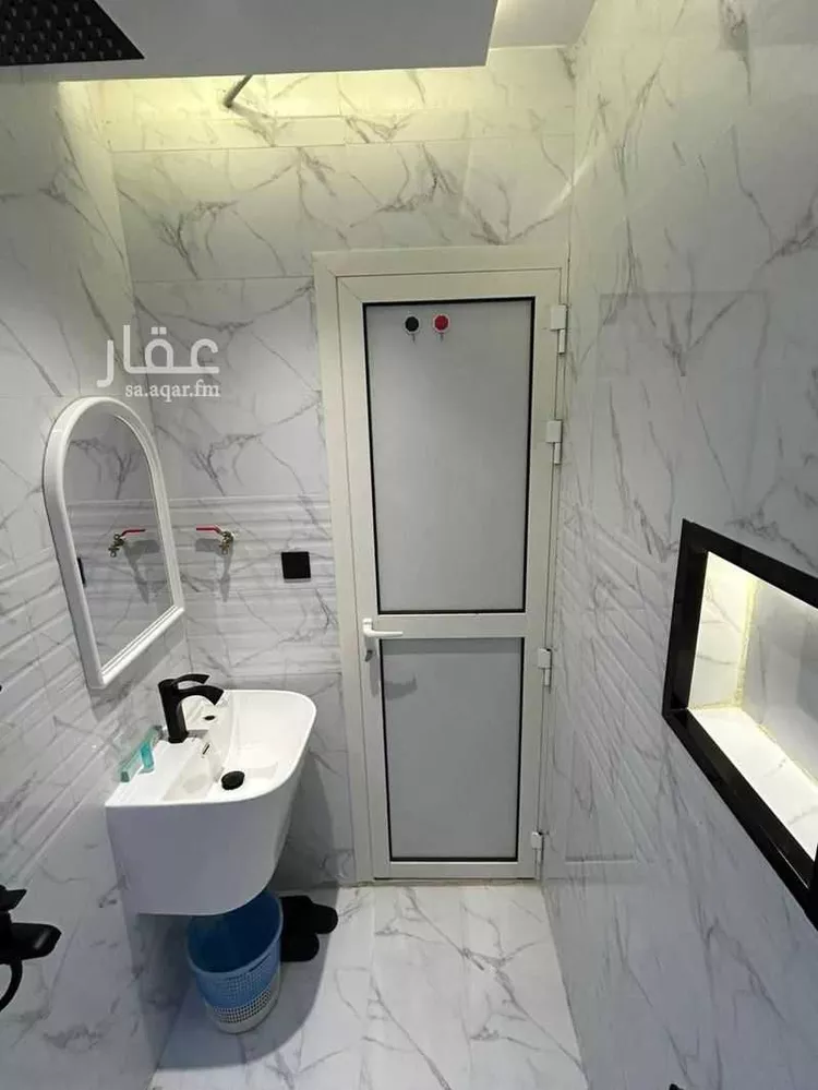 شقة للإيجار في شارع العروبه, حي الورود, مدينة الرياض, منطقة الرياض 17