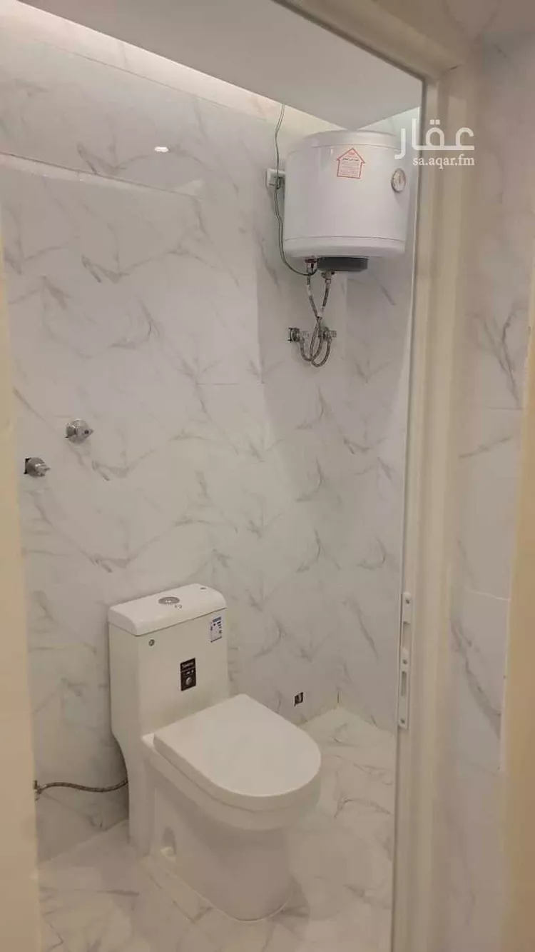 شقة للإيجار في شارع محمد رشيد رضا, حي العزيزية, مدينة الرياض, منطقة الرياض صورة 4