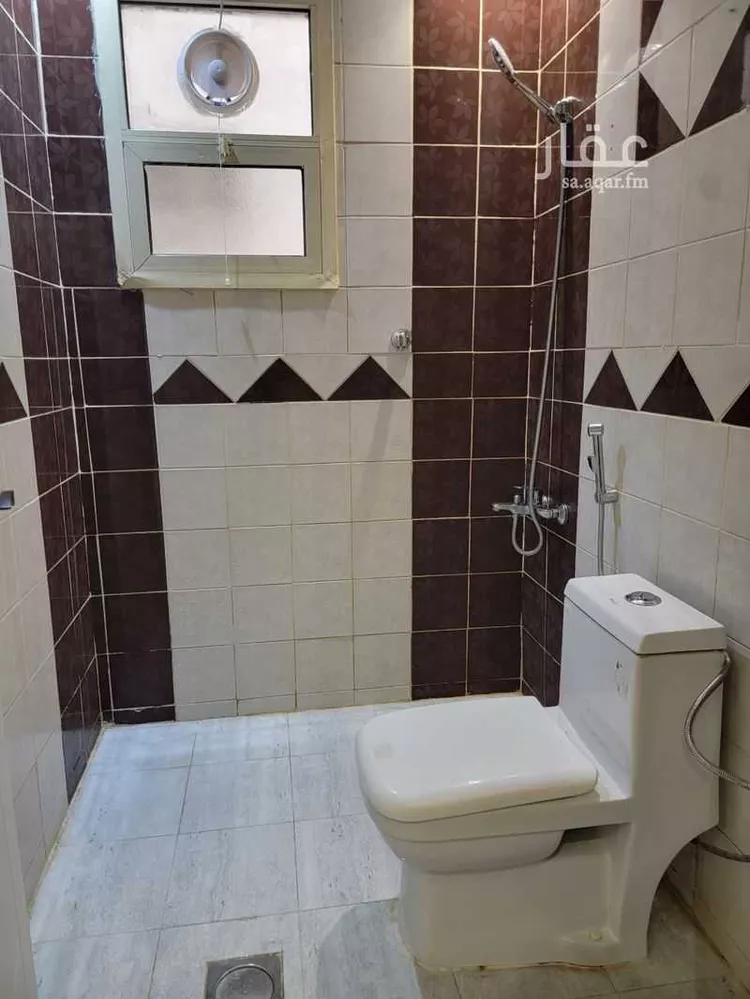 شقة للإيجار في شارع محمد رشيد رضا, حي العزيزية, مدينة الرياض, منطقة الرياض صورة 5
