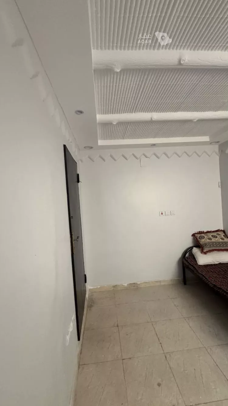 شقة للإيجار في شارع رقم 56, حي العزيزية, مدينة الرياض, منطقة الرياض صورة 4