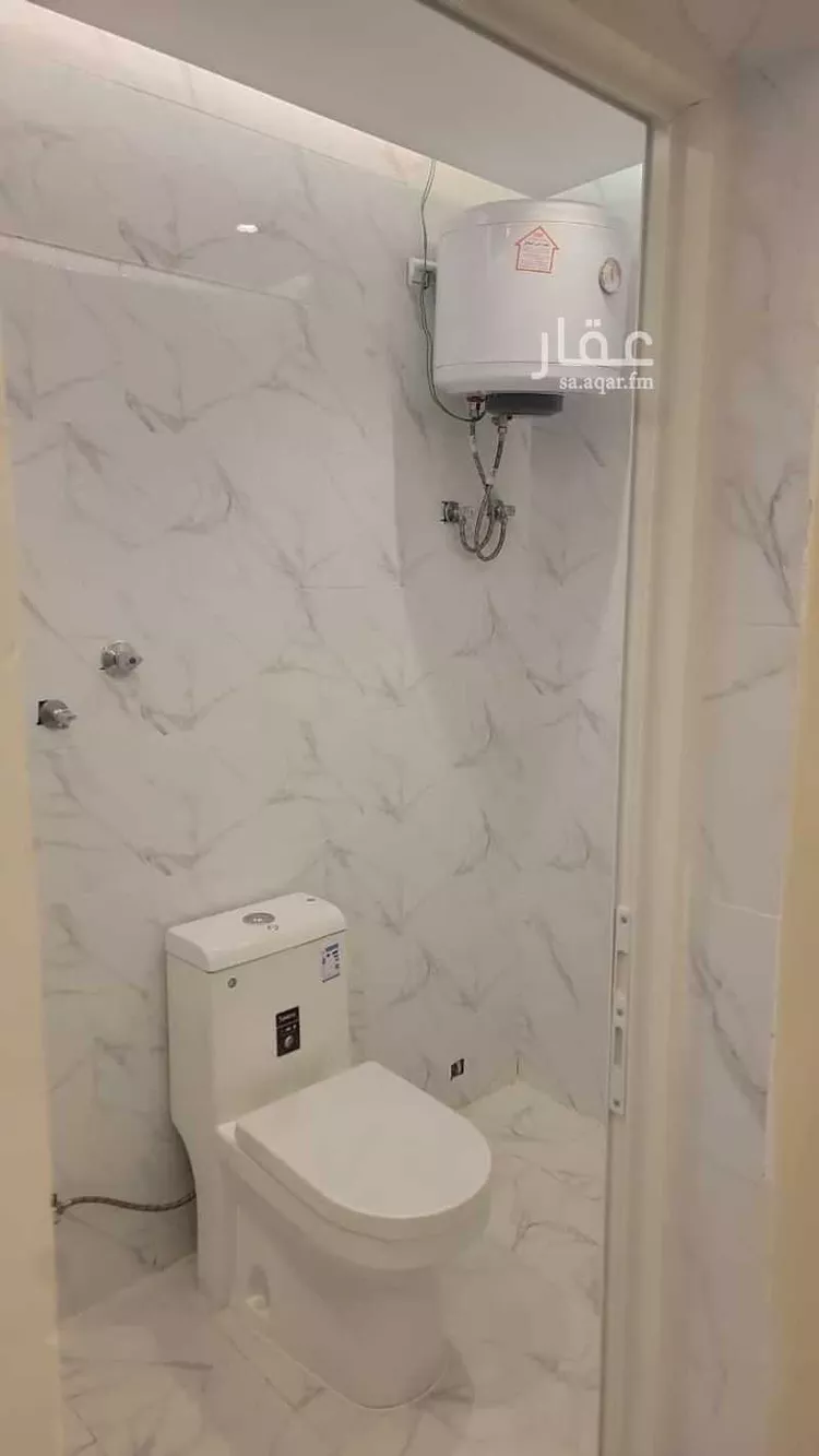 شقة للإيجار في شارع محمد رشيد رضا, حي العزيزية, مدينة الرياض, منطقة الرياض صورة 2