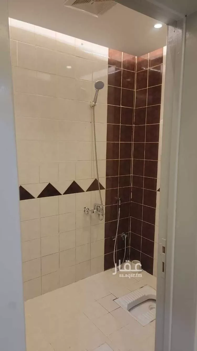 شقة للإيجار في شارع محمد رشيد رضا, حي العزيزية, مدينة الرياض, منطقة الرياض صورة 4