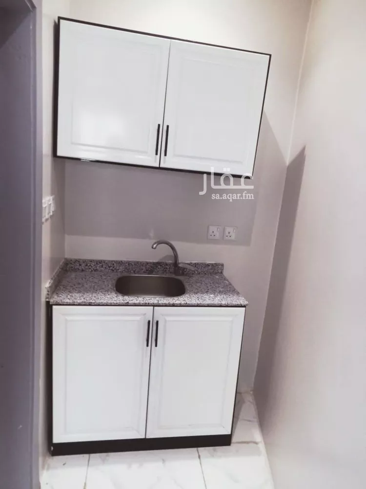 شقة للإيجار في شارع ابي جعفر المنصور, حي اليرموك, مدينة الرياض, منطقة الرياض