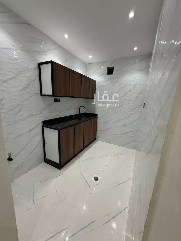 شقة للإيجار في شارع الامير عبدالعزيز بن مساعد بن جلوي, حي المربع, مدينة الرياض, منطقة الرياض