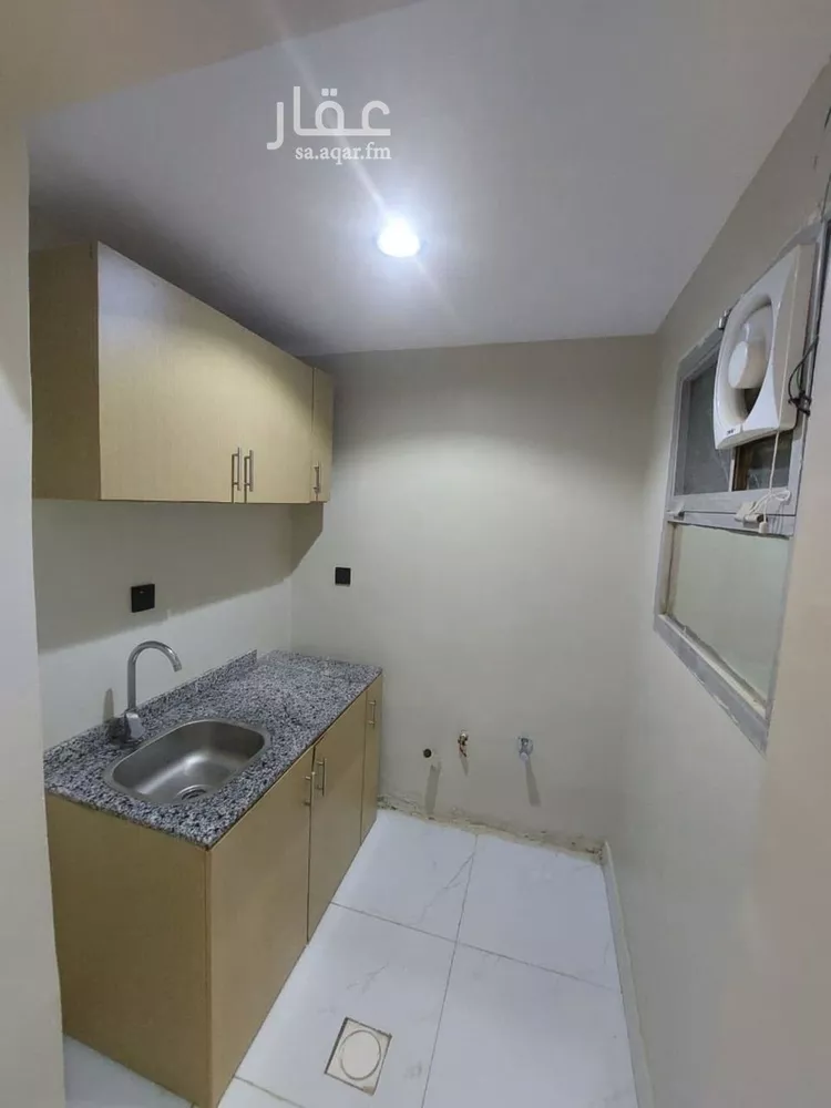 شقة للإيجار في شارع الامير عبدالعزيز بن مساعد بن جلوي, حي المربع, مدينة الرياض, منطقة الرياض