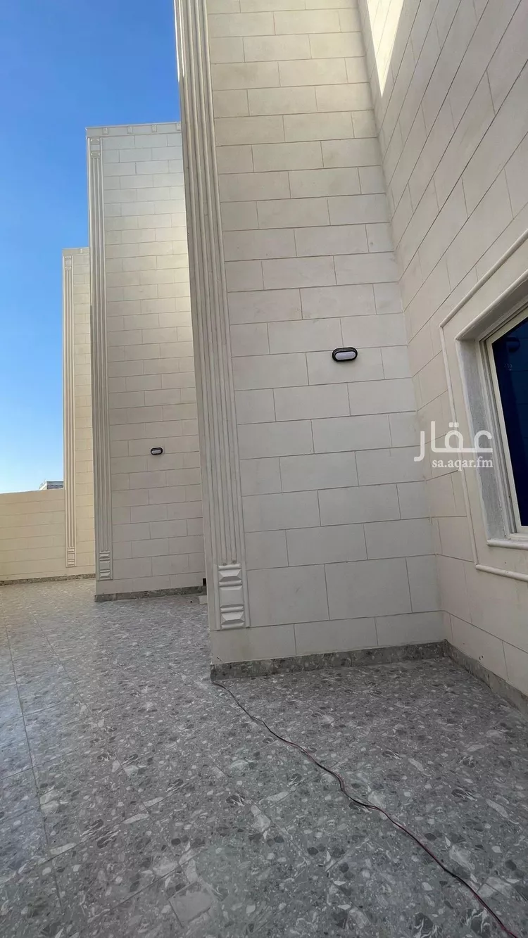 شقة للبيع في شارع حذيفة بن بدر, حي ضاحية الملك فهد, مدينة الدمام, المنطقة الشرقية 13