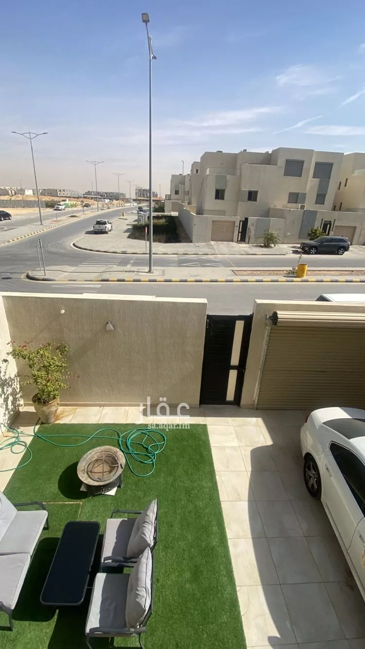فيلا للإيجار في شارع رقم 298, حي النرجس, مدينة الرياض, منطقة الرياض صورة 2