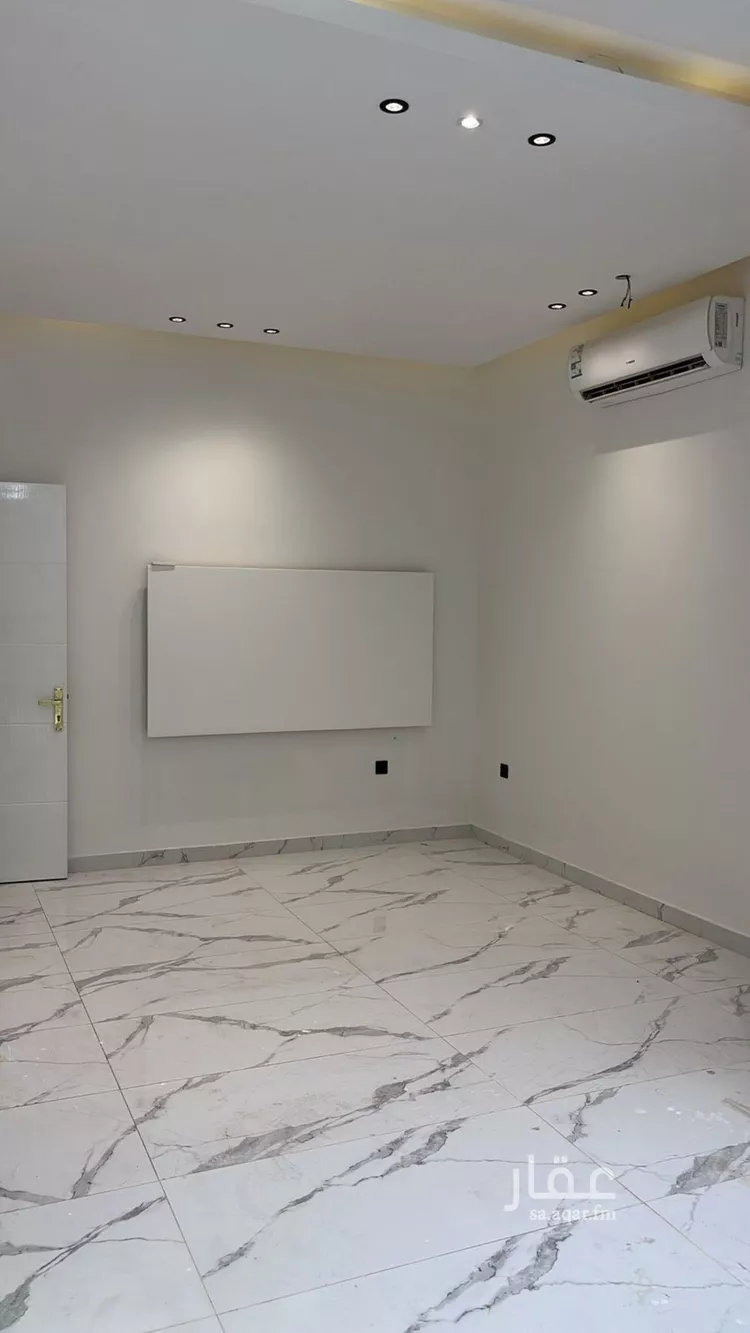 دور للإيجار في شارع عمر المالكي, حي العارض, مدينة الرياض, منطقة الرياض صورة 3