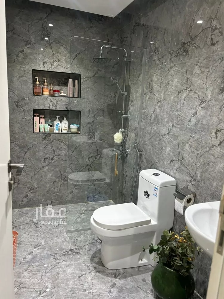 فيلا للبيع في شارع يوسف بن أبي إسحاق, حي النرجس, مدينة الرياض, منطقة الرياض صورة 5
