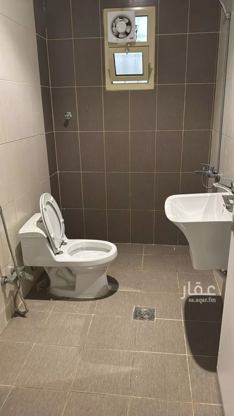 دور للإيجار في شارع عاصم بن خلف, حي العارض, مدينة الرياض, منطقة الرياض صورة 4