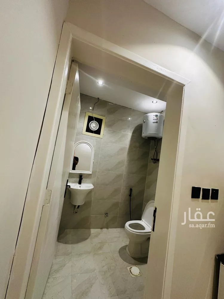 استوديو للإيجار في شارع الأمير عبدالله بن سعود بن عبدالله صنيت, حي الصحافة, مدينة الرياض, منطقة الرياض 7