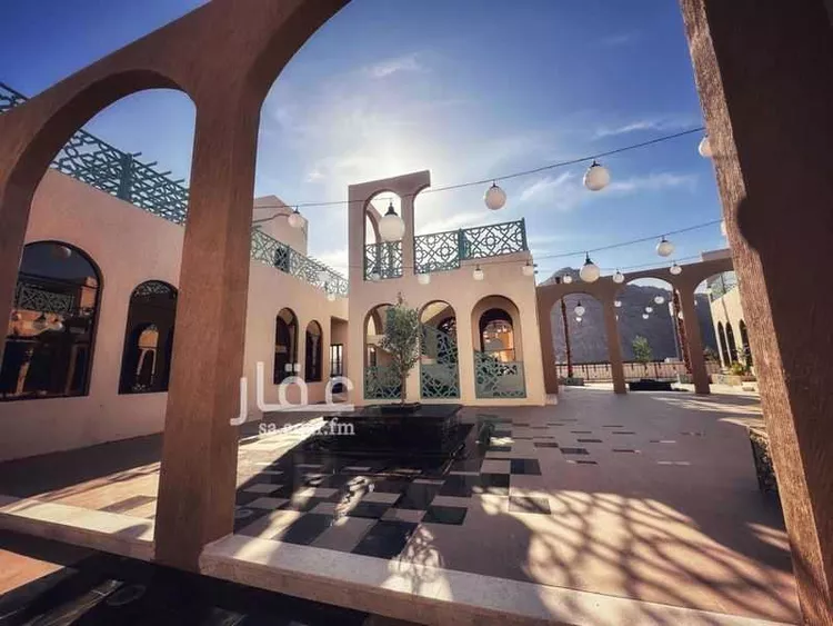 مجمع للبيع في شارع المدينة المنورة, حي قرية اجا, مدينة حائل, منطقة حائل 6