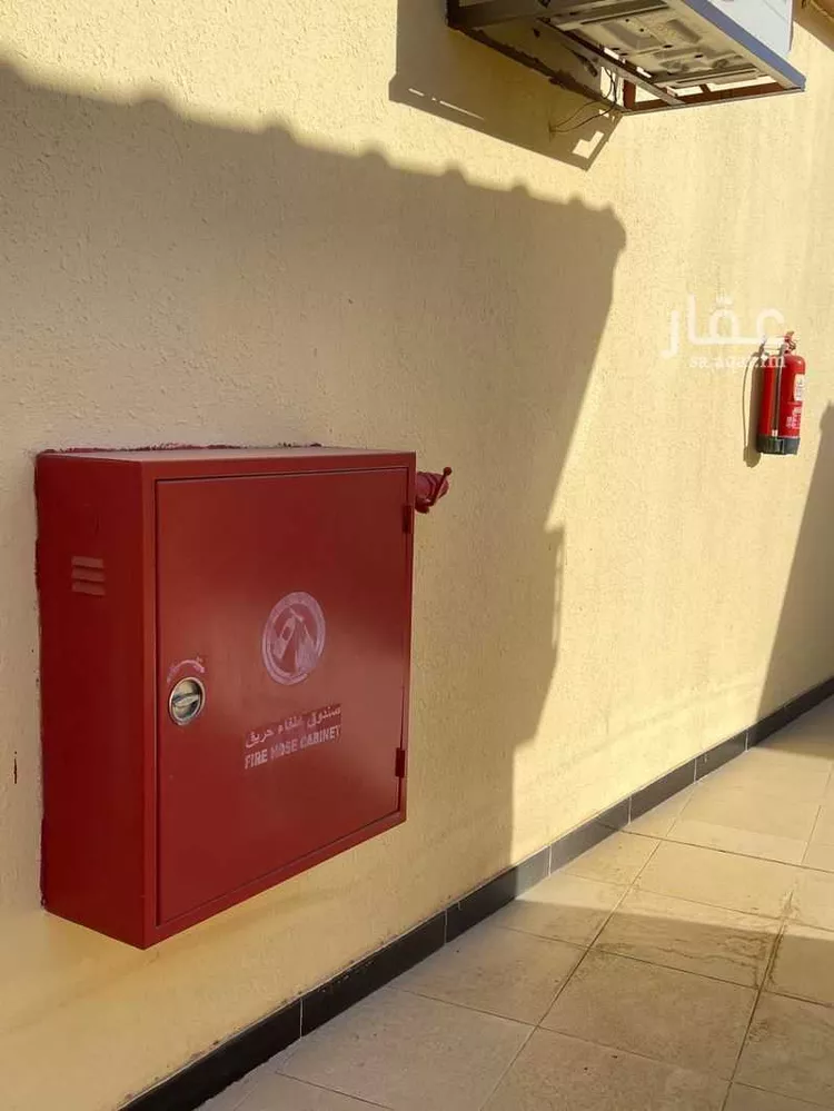 مجمع للإيجار في شارع ابي الفرج العدل, حي النقرة, مدينة حائل, منطقة حائل 7