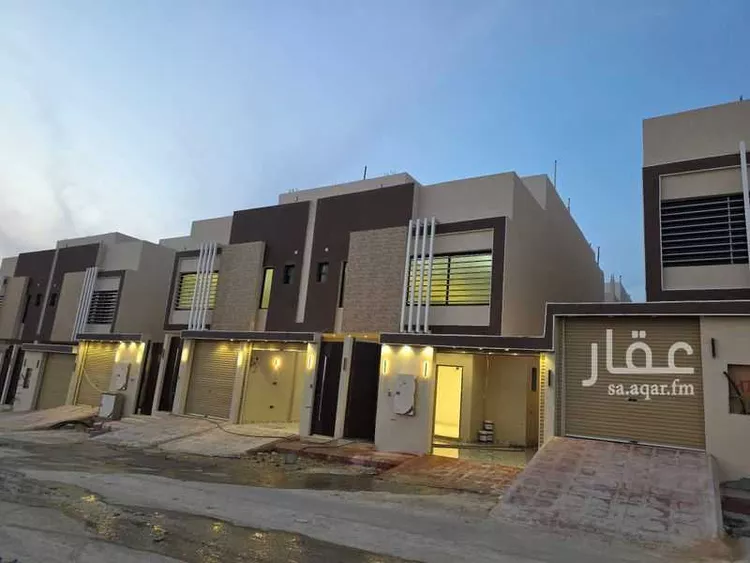 دور للبيع في شارع ابن نعيم, حي طيبة, مدينة الرياض, منطقة الرياض صورة 2