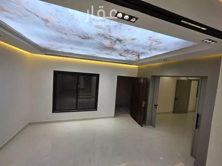 دور للبيع في شارع ابن نعيم, حي طيبة, مدينة الرياض, منطقة الرياض صورة 4