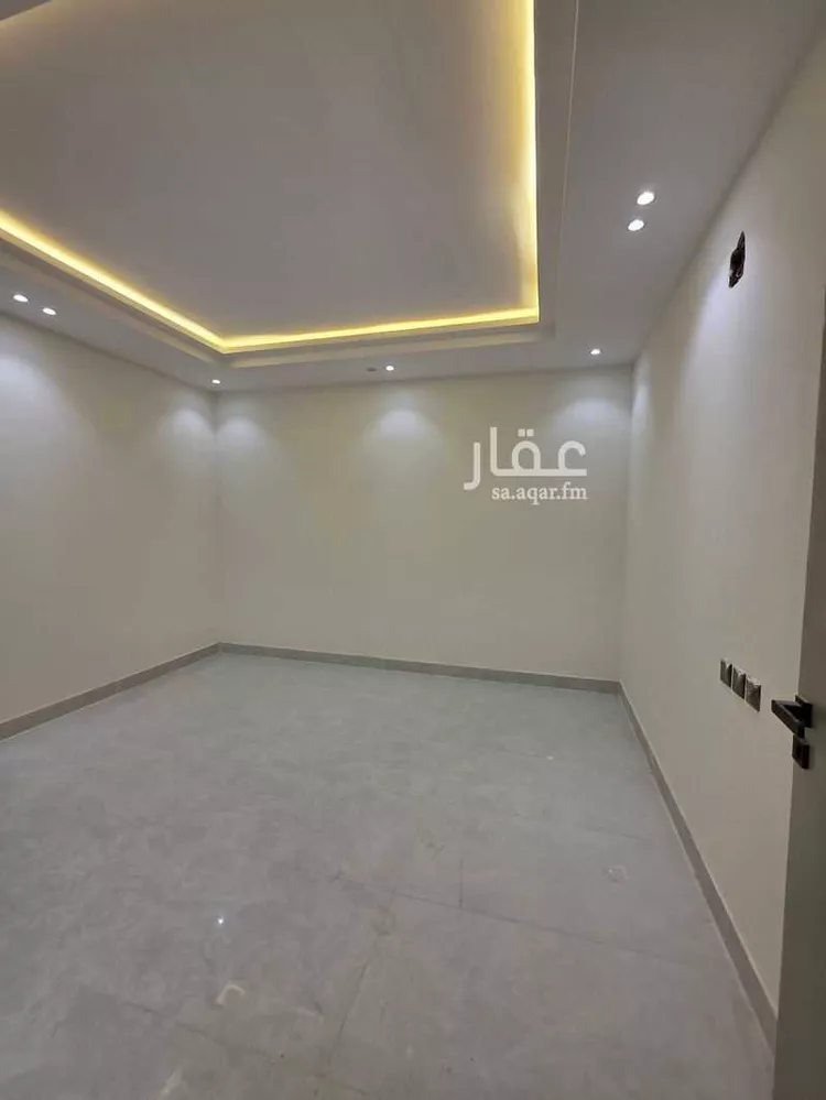 دور للبيع في شارع حسان بن قيس, حي طيبة, مدينة الرياض, منطقة الرياض صورة 2